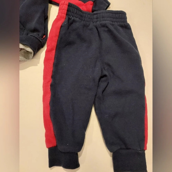 Levi's baby-boys Graphic T-shirt, Sweatshirt & Joggers 3-piece Outfit Set 18M - Picture 9 of 10